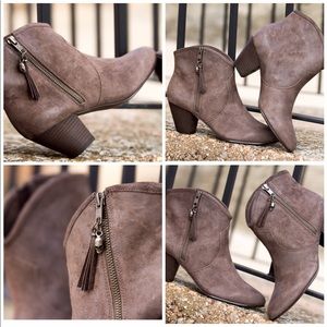 Ash Jess Bootie Size 40